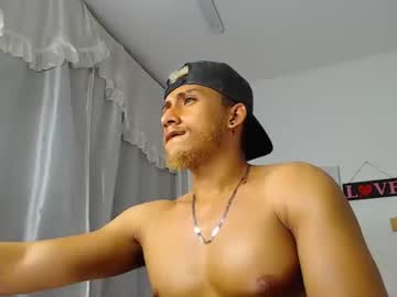 rode_thomsom chaturbate
