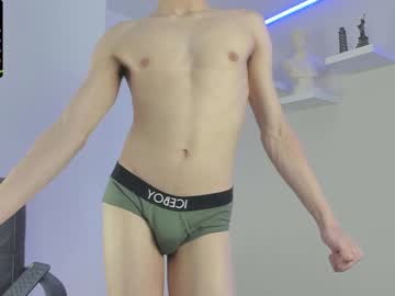 mike_cullen_ from chaturbate taken in 2021-05-03