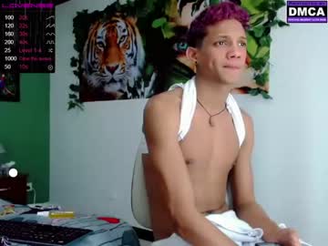 pepers_hotx28 chaturbate
