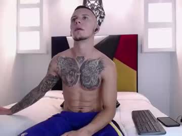 _kevin_xxx from chaturbate taken in 2022-01-11