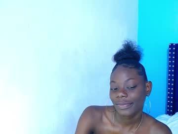 tiny_sexy_ebony from chaturbate taken in 2024-08-07