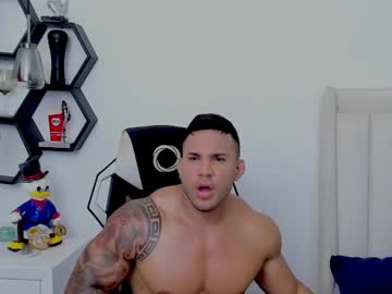 _matthew_santos_ from chaturbate taken in 2024-11-06