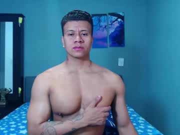 lothbrok_strong from chaturbate taken in 2024-11-06