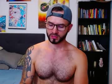 akiles_r from chaturbate taken in 2024-12-09