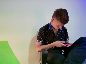 angelo_stone13 from chaturbate taken in 2024-12-31