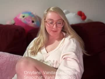 vanillapuddingpie from chaturbate taken in 2024-12-12