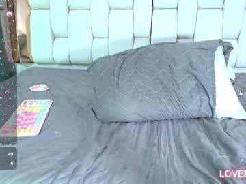 petitelittleebony from chaturbate taken in 2025-01-04