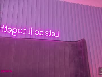 april_ebony18_ from chaturbate taken in 2025-02-01