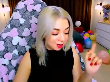 blinkofeyess from chaturbate taken in 2025-02-12
