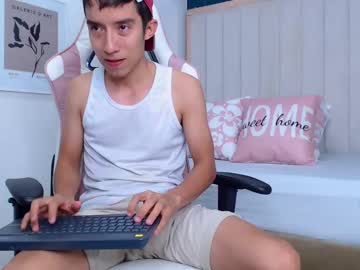alessandro_holmes from chaturbate taken in 2025-03-29