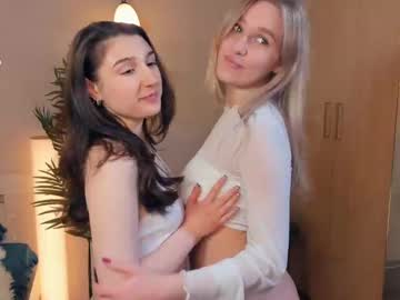 eugeniabrainard from chaturbate taken in 2025-03-12