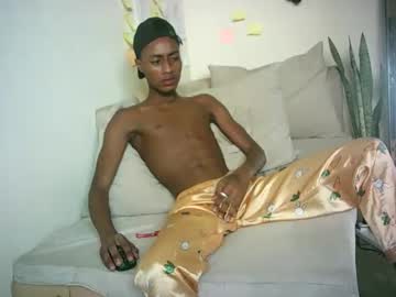 kinkybby_ from chaturbate taken in 2025-03-19
