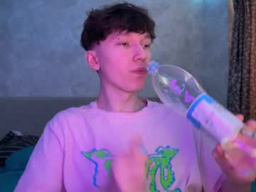 malcolm_yang from chaturbate taken in 2025-03-08