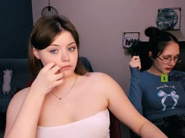 nikol_kitt from chaturbate taken in 2025-03-20