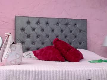 pearl_michelts from chaturbate taken in 2025-03-17