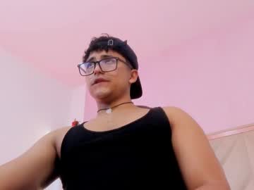 pipe_tay from chaturbate taken in 2025-03-14
