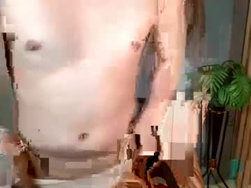 queen_kendalx19 from chaturbate taken in 2025-03-08