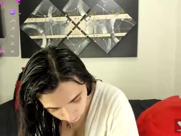 sarahjey from chaturbate taken in 2025-03-26