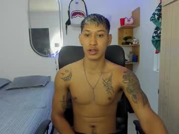 slim_master12 from chaturbate taken in 2025-03-12