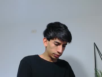 zack_kingg from chaturbate taken in 2025-03-12