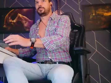 aaronbomer from chaturbate taken in 2025-04-28