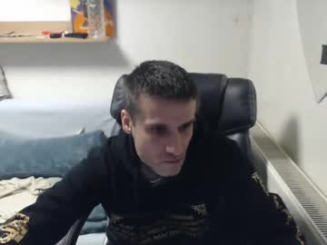 addictedgammer from chaturbate taken in 2025-04-15