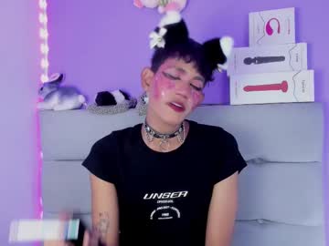 andrew_uwu_ from chaturbate taken in 2025-04-17