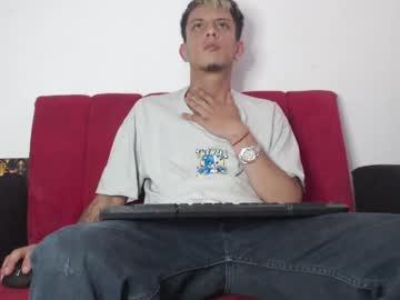 andrewcooper1 from chaturbate taken in 2025-04-28