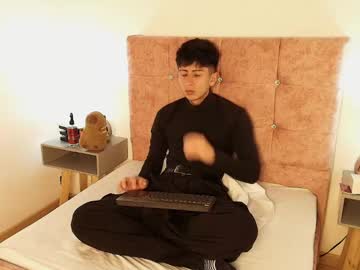andy_justgame from chaturbate taken in 2025-04-29