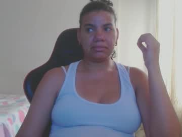 ariannaloovel from chaturbate taken in 2025-04-24