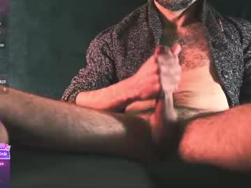 arty_cock from chaturbate taken in 2025-04-09