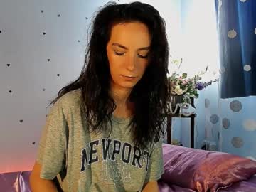 bellaqueen0701 from chaturbate taken in 2025-04-29