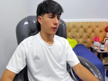 brent18_ from chaturbate taken in 2025-04-23