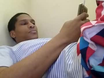 cakeloyaty from chaturbate taken in 2025-04-10