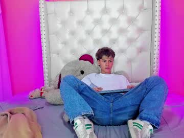 callum_77 from chaturbate taken in 2025-04-14