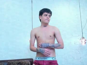 declanfox from chaturbate taken in 2025-04-19