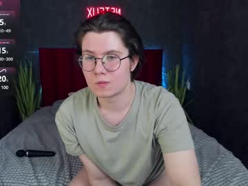derek_louis from chaturbate taken in 2025-04-13