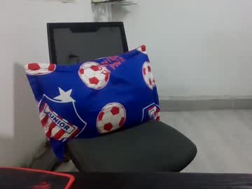 dillom420 from chaturbate taken in 2025-04-20