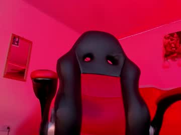 dirtygamesnaomy from chaturbate taken in 2025-04-20