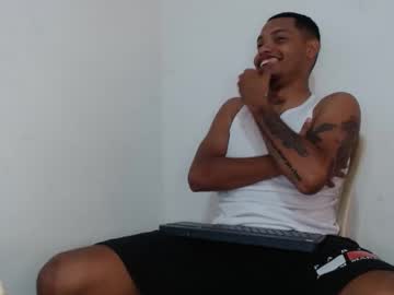 drako_monstercock from chaturbate taken in 2025-04-23