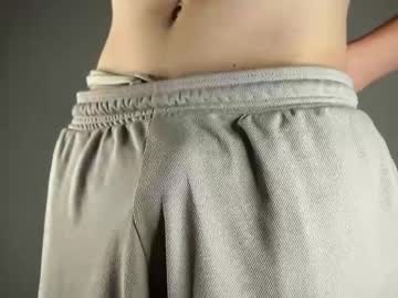 dustyn_fox from chaturbate taken in 2025-04-23