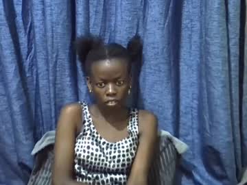 ebonydol2 from chaturbate taken in 2025-04-07