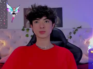 elliot_younng from chaturbate taken in 2025-04-28