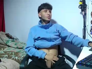 esjrobles from chaturbate taken in 2025-04-29