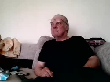 fabric21 from chaturbate taken in 2025-04-13