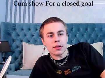 gayrichoemilio from chaturbate taken in 2025-04-09