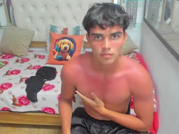 heiker_ from chaturbate taken in 2025-04-29