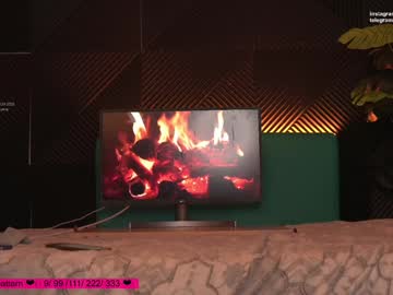 homehornyeva from chaturbate taken in 2025-04-20