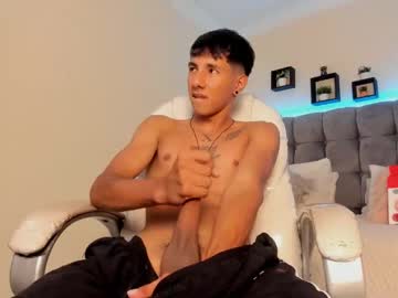 juan_zabala from chaturbate taken in 2025-04-28