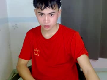 julliene_69 from chaturbate taken in 2025-04-06